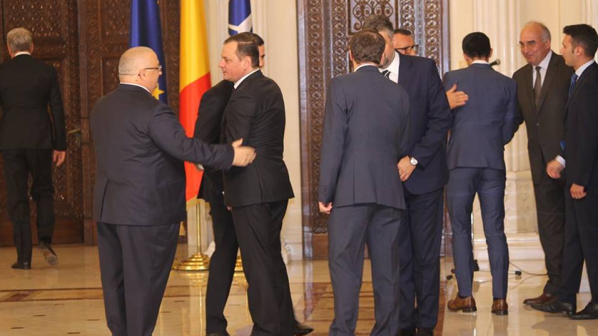iohannis_ceremonie_ministri_guvern_tudose___12_42626700