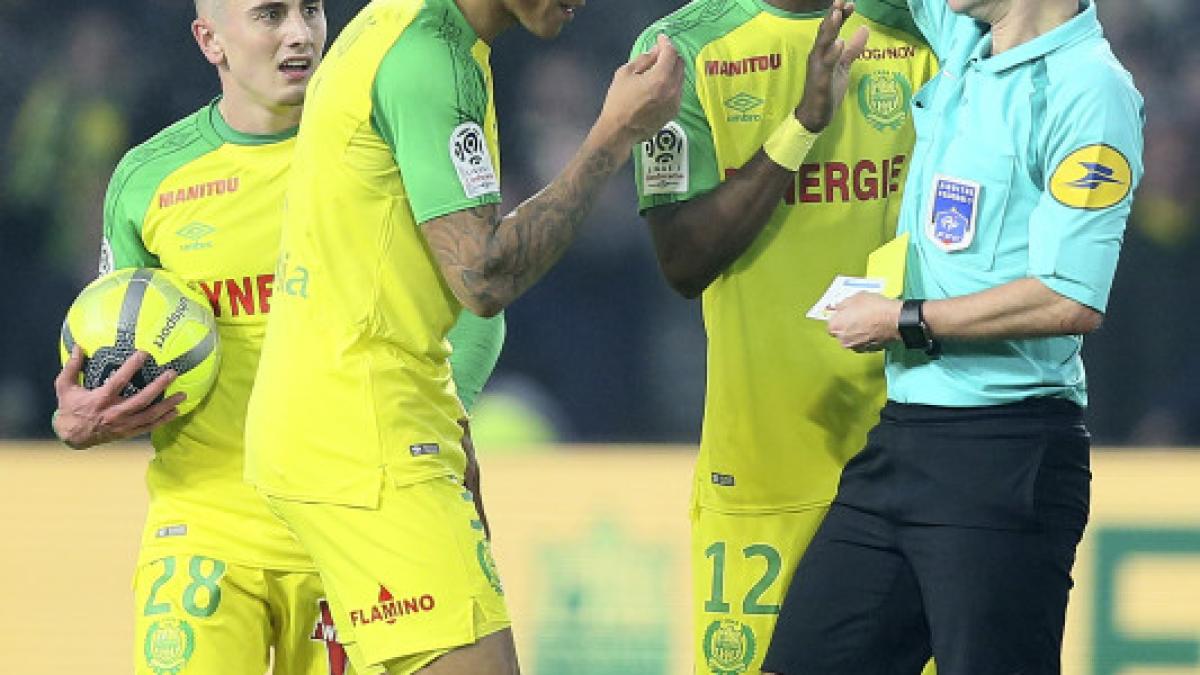 arbitru_chapron_38550500