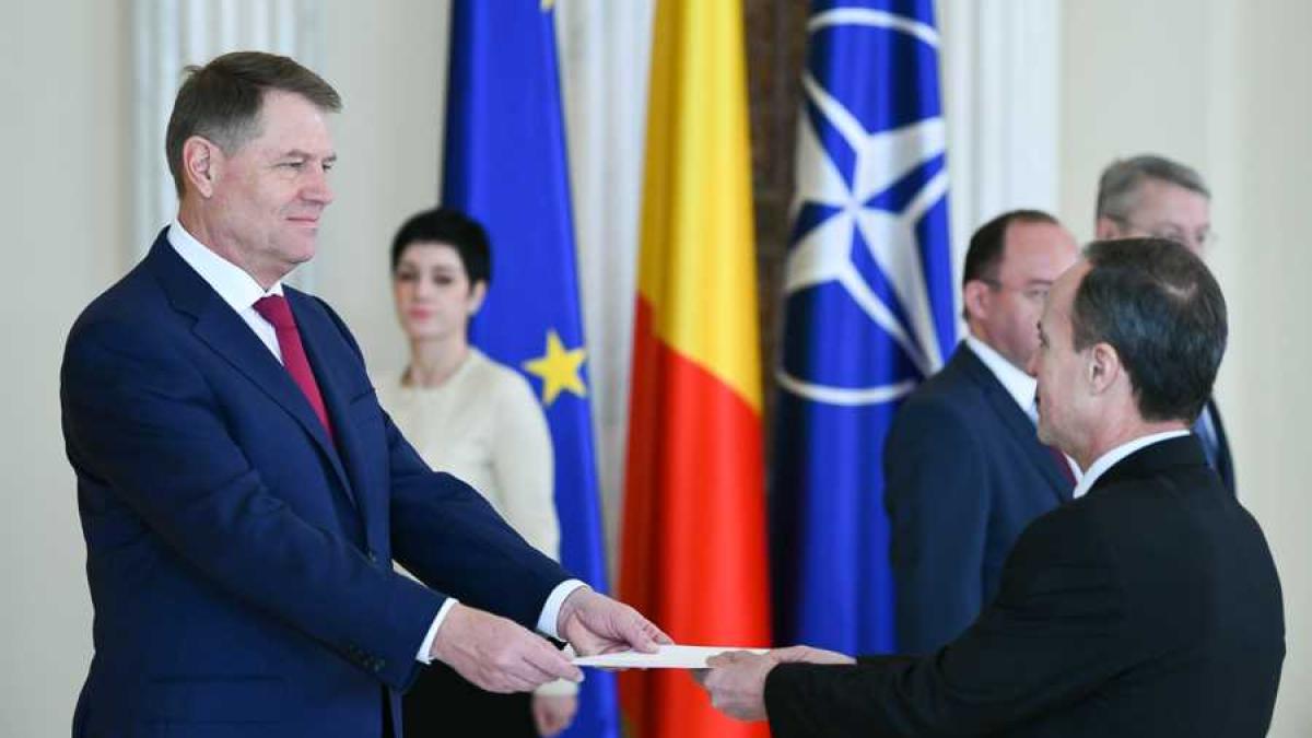iohannis_scrisori_ambasad_acrdit_49749100