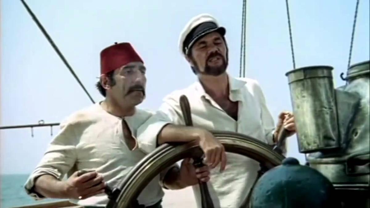 toate_panzele_sus_93646000