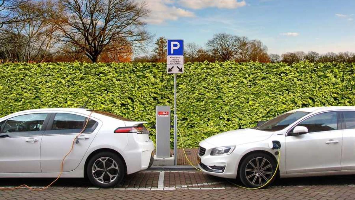 masina_electrica_incarcare_23330700