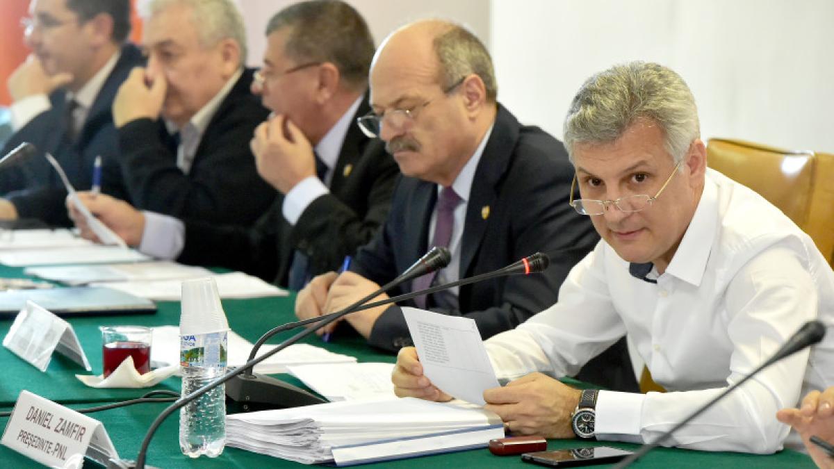 daniel_zamfir_75841700