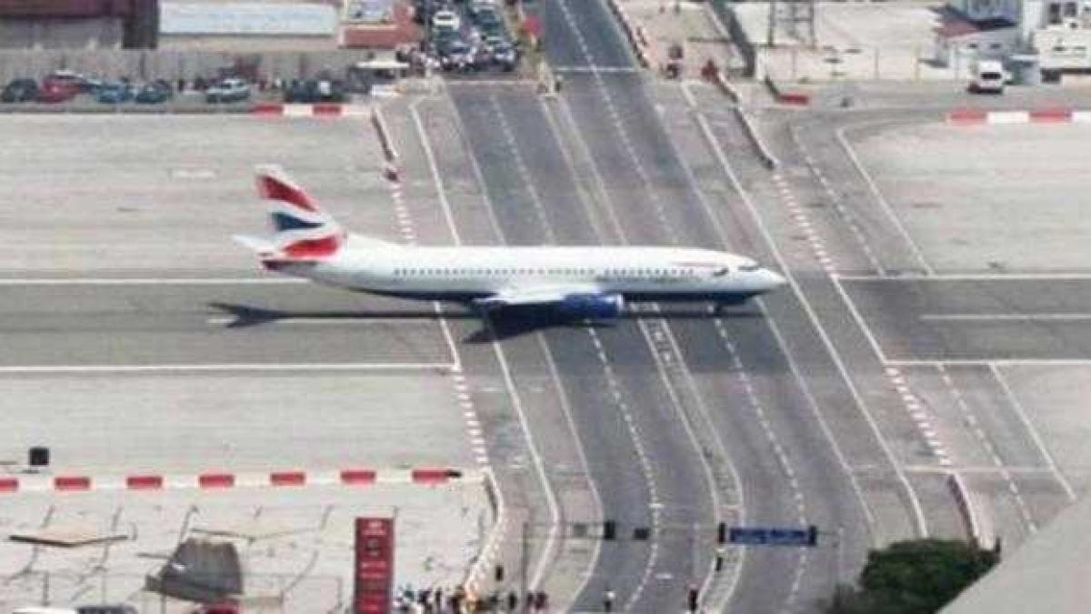 aeroport_gibraltar_43564400