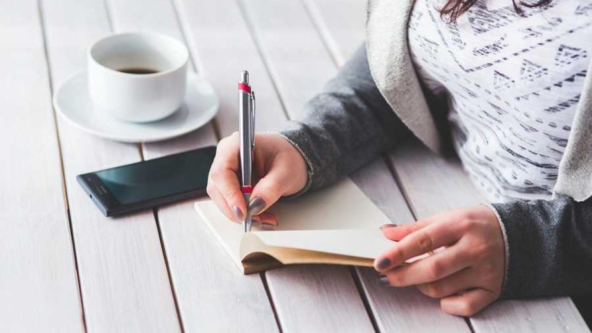 eleva_telefon_scris_91614600