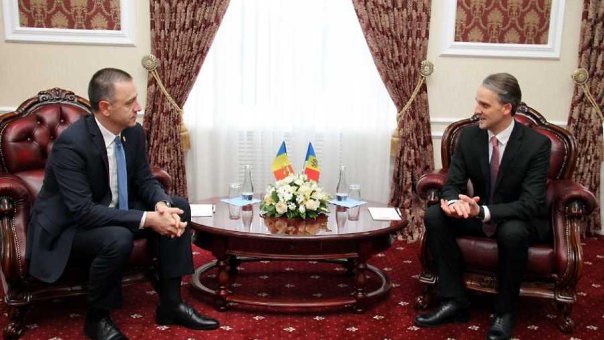 fifor_sturza_63547300