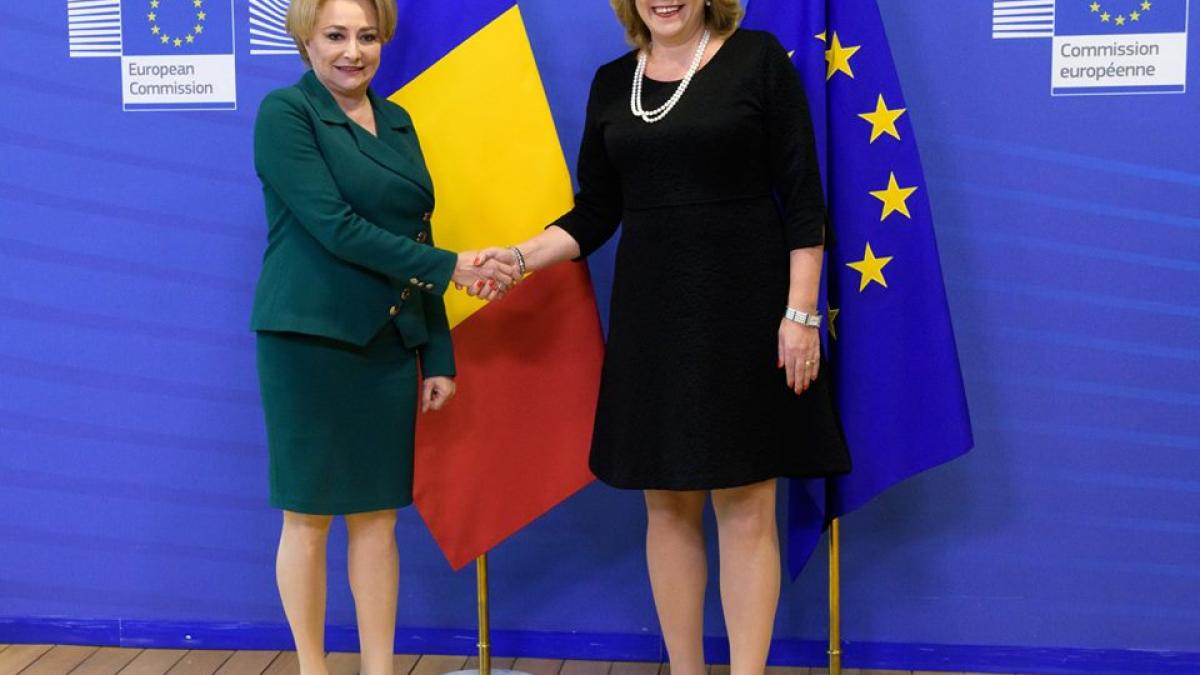 corina_cretu_viorica_dancila_88631100
