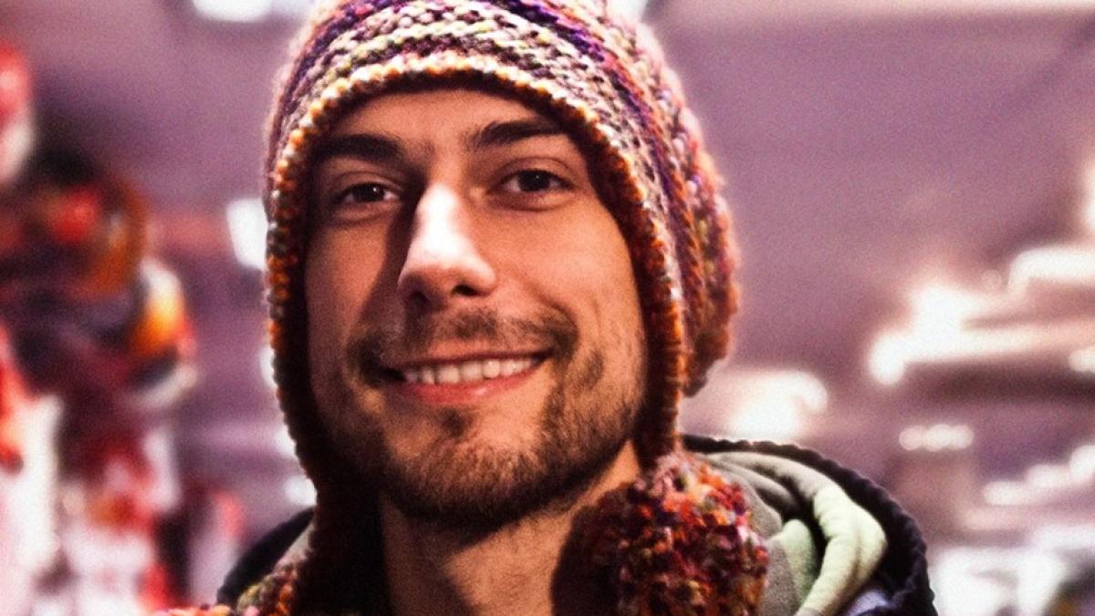 fiul lui marius bodochi lucreaza in amsterdam cu ce se ocupa alex video