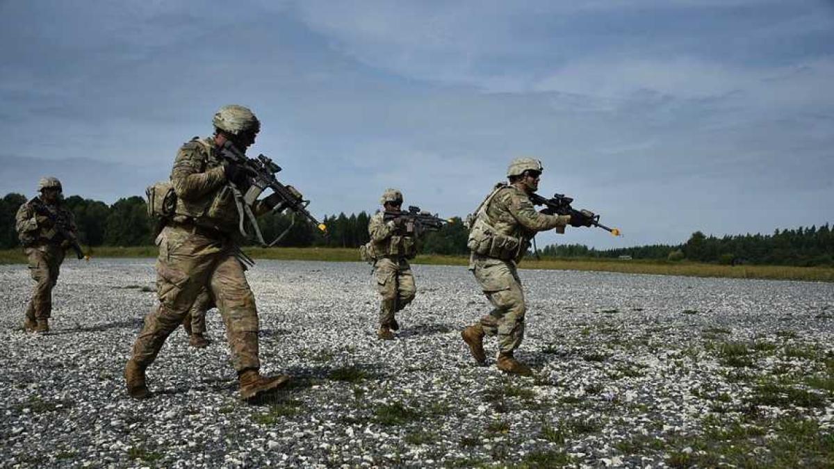 razboi_militari_arme_37058100