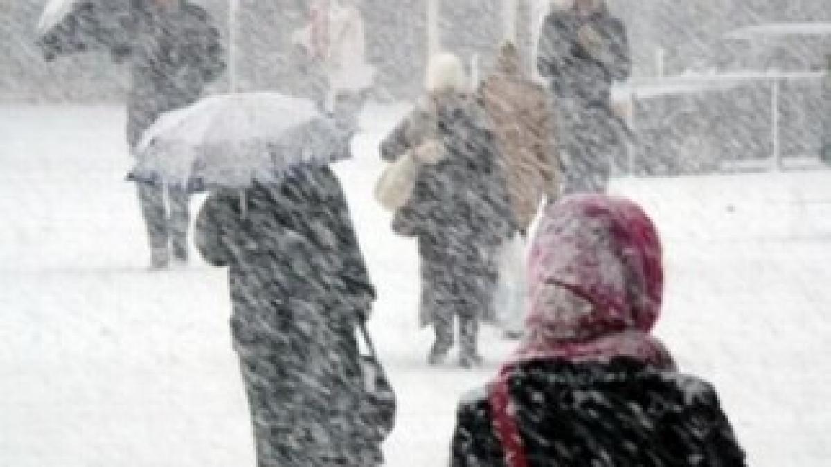 frig-lapovi-a-i-ninsoare-asta-ne-a-teapta-in-urmatoarele-zile-iarna-i-i-intra-in-drepturi-174919