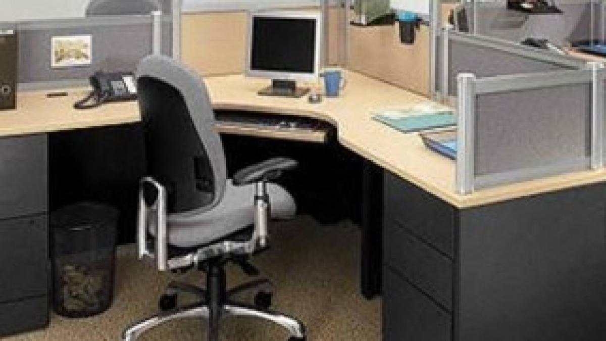 c-shaped-office-desk-2