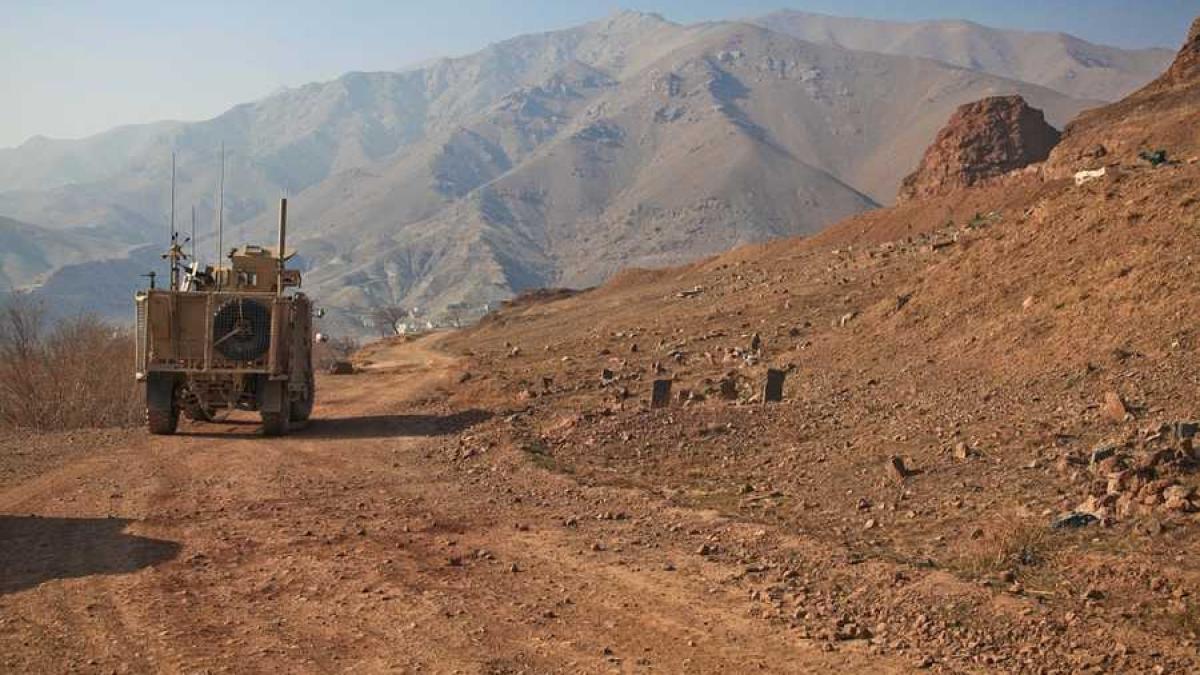 afghanistan_convoi_militar_06487100