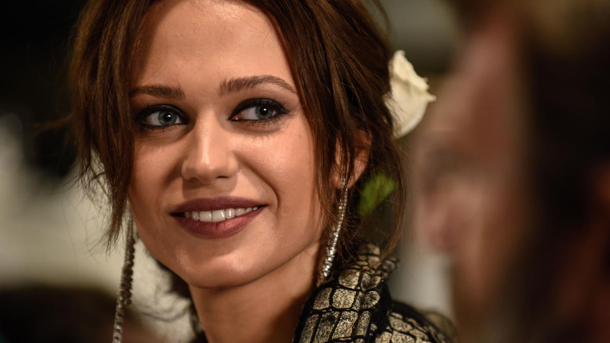 michaela_prosan_fructul_oprit_sonia_63168000