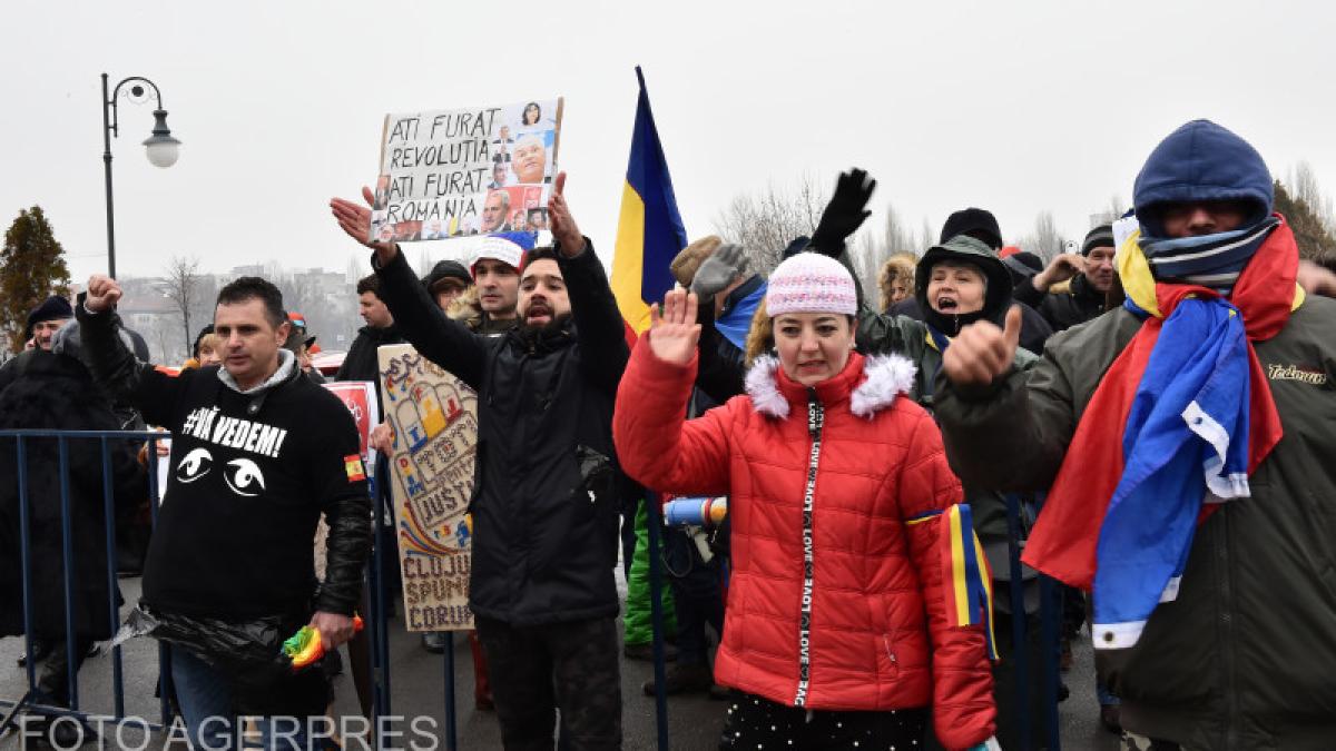 protest_parlament_44230400