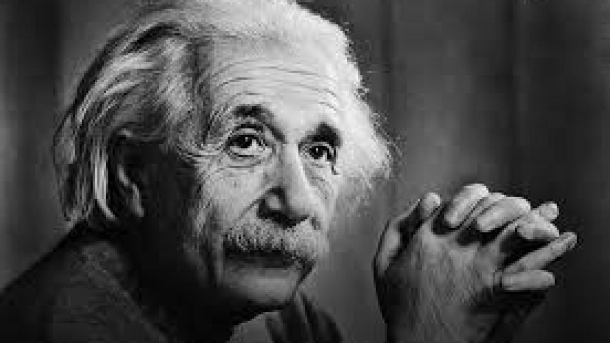 albert_einstein_96431100