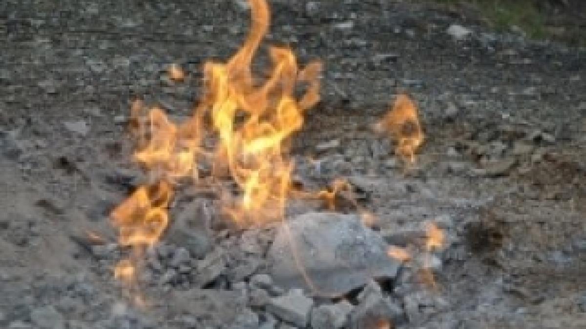 flacarile-iadului-sau-zeul-focului-4