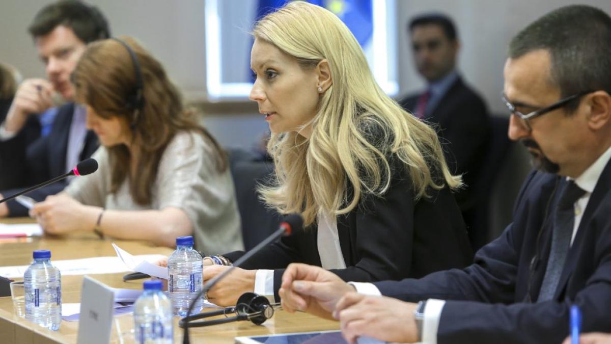 daciana_sarbu_25540900