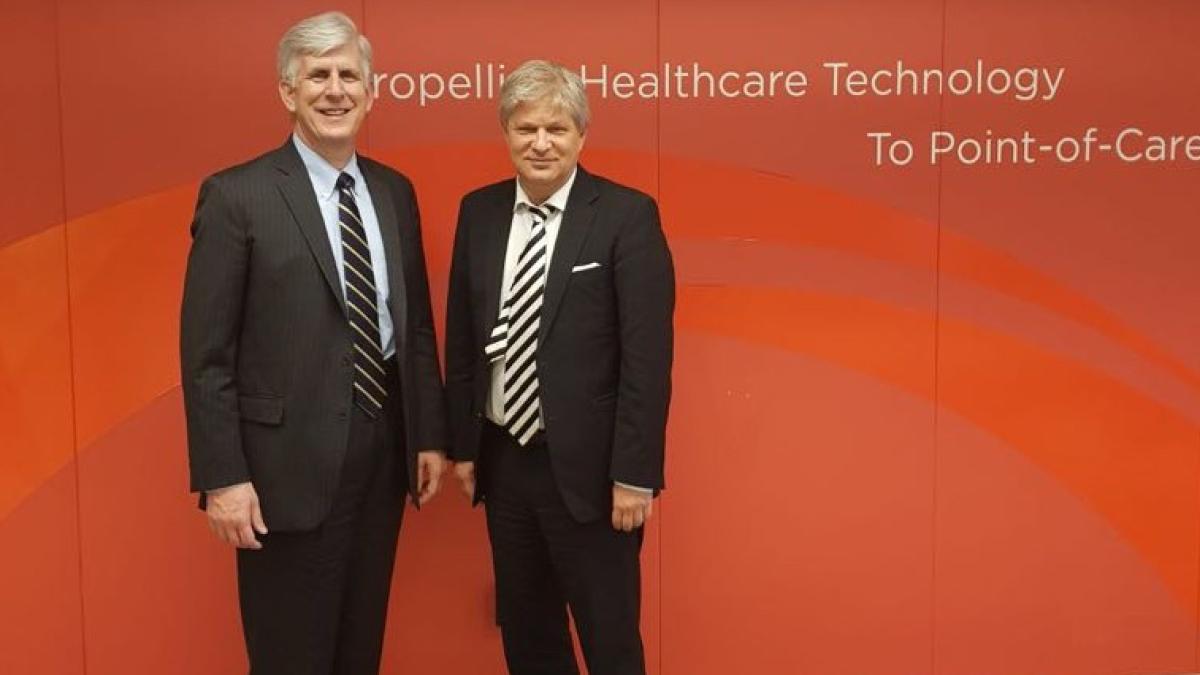 tudorache_sua_50894200