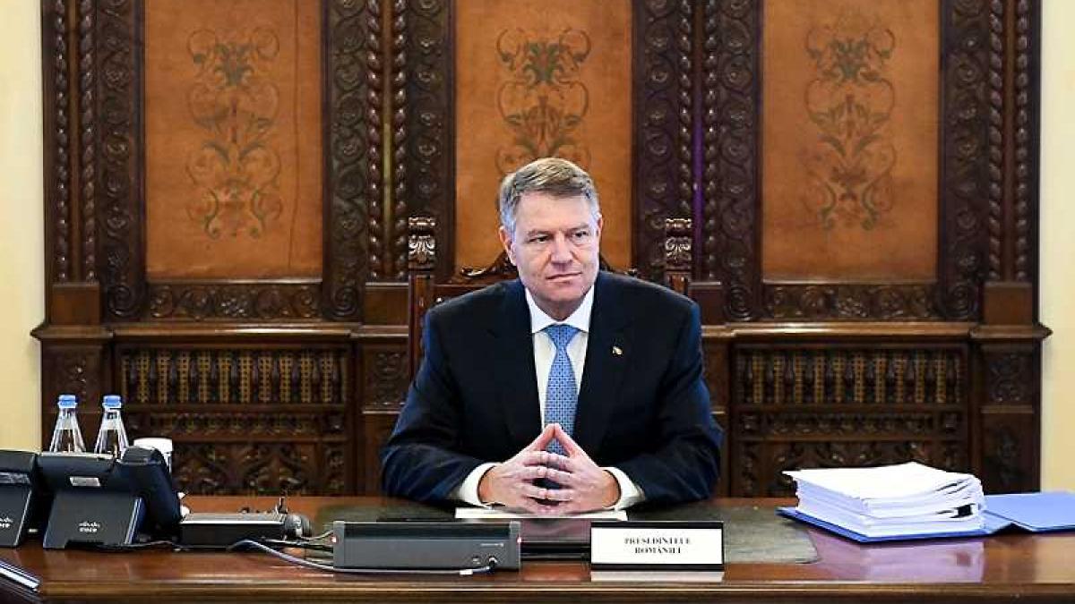 iohannis_birou_01_88321700