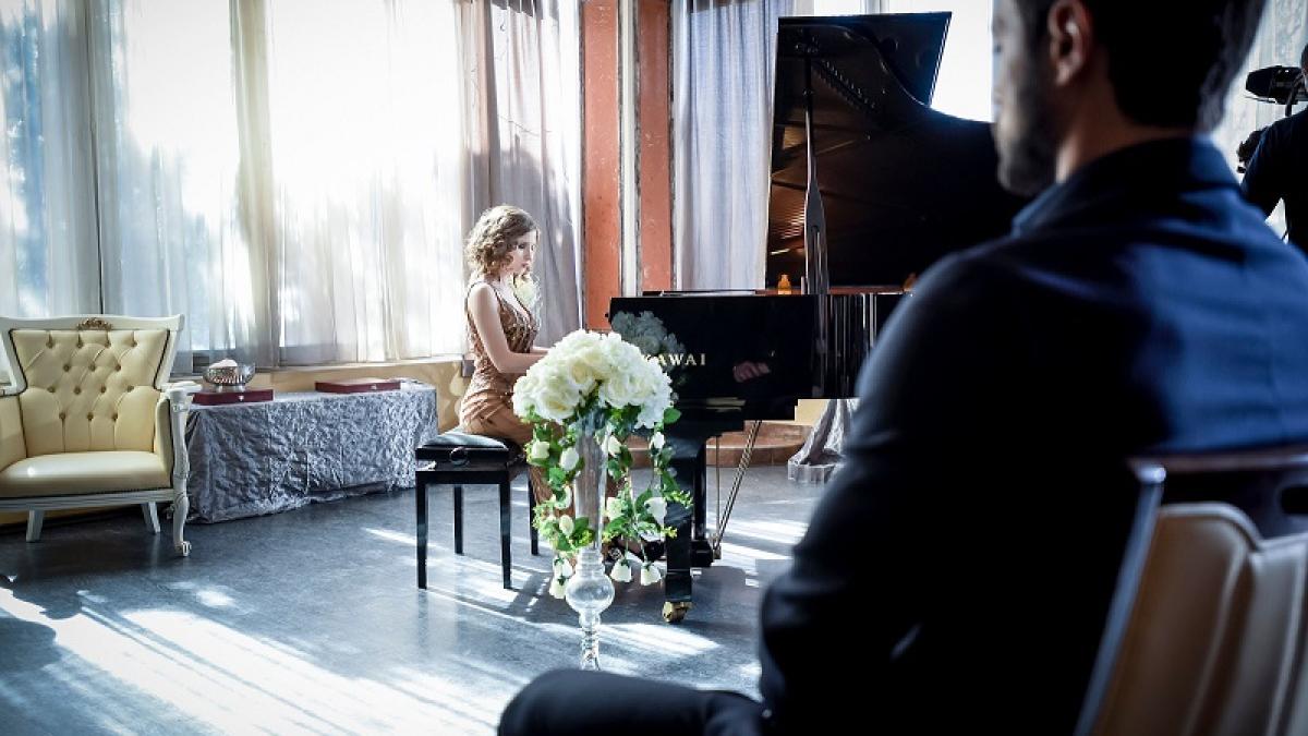 ana_caragea_32696600