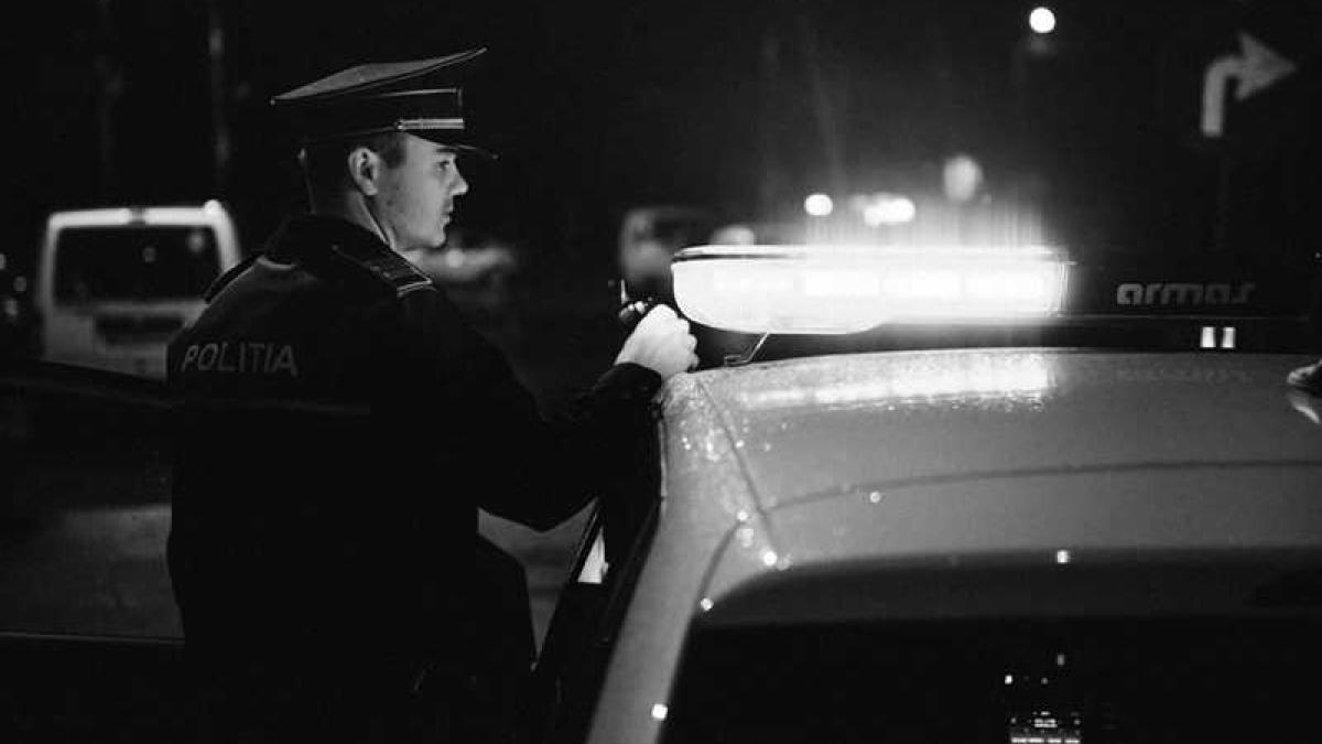 politie_politisti_noaptea_90176700