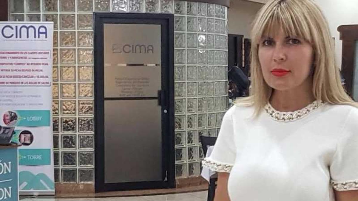 elena_udrea_fb_01110000