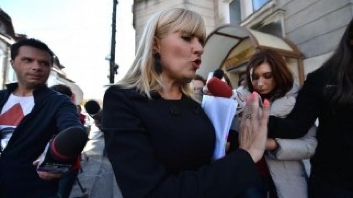 elena_udrea_26455200_01745700