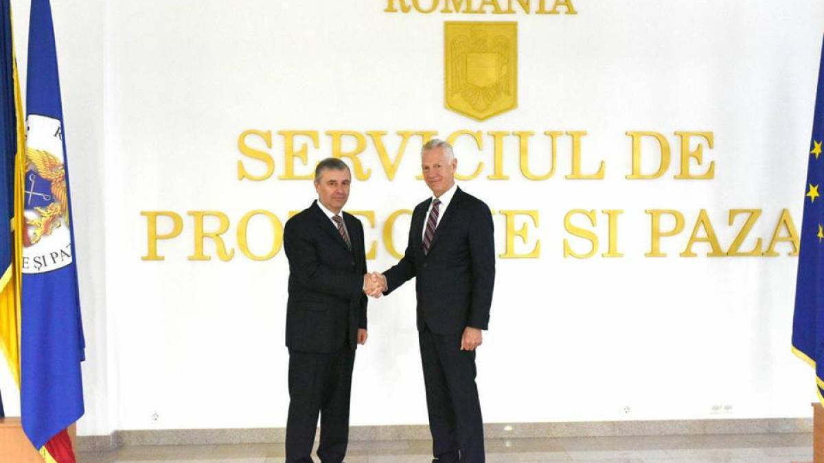 30716493_10211804009796031_1361236107181686784_n_14676600