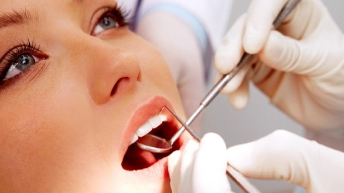 dentist_39335700