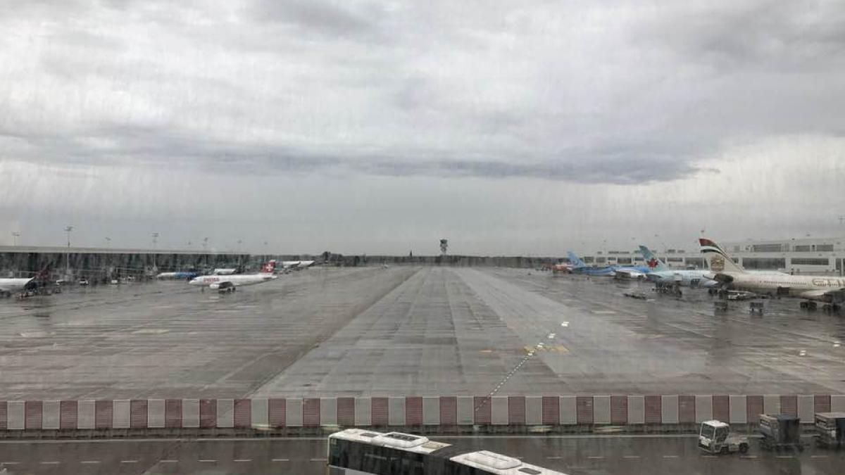 avion_aeroport_38952700