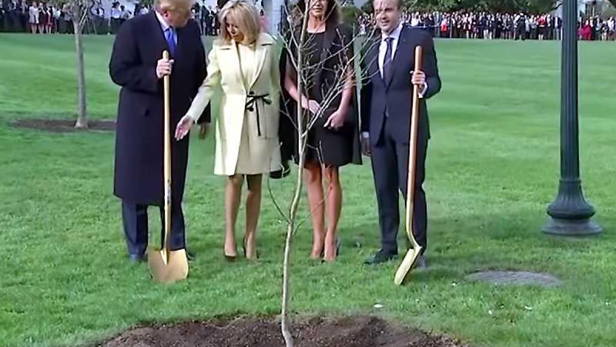 trump_macron_stejar_05280900