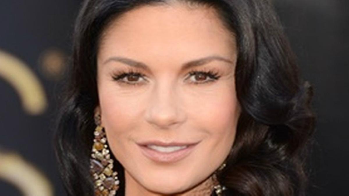 catherine_zeta_jones_85935200