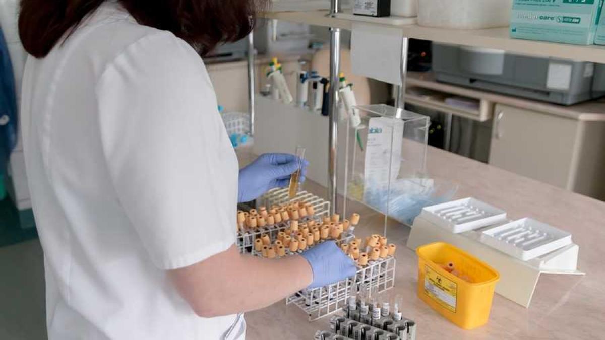 explozie de infec ii hiv in romania prof ru a epidemie despre care s a vorbit foarte pu in