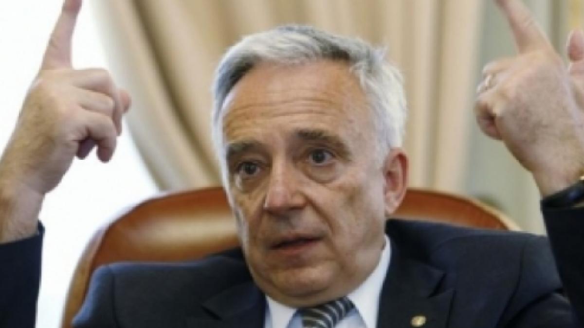 mugur_isarescu_01778800