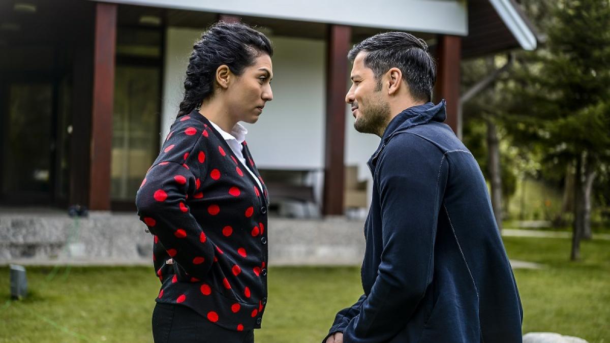 tanta_costica_54490500