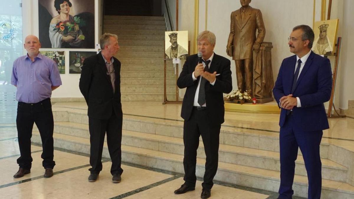 expozitie_pictura_elevi_1_34379500