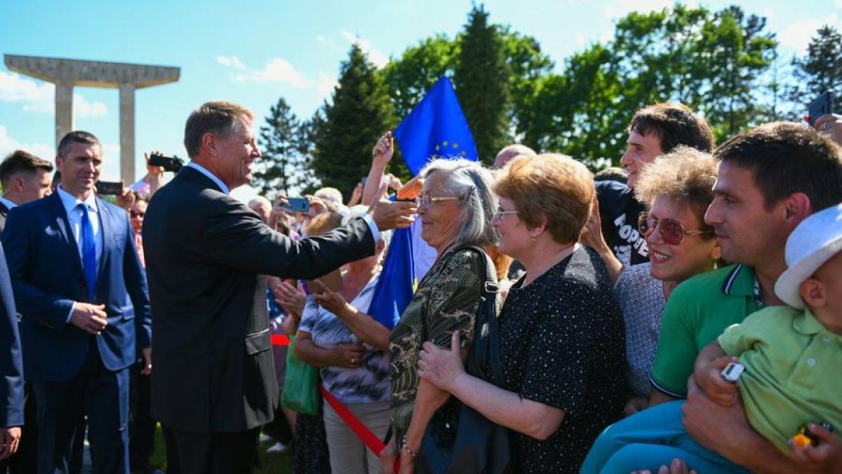 klaus_iohannis_la_buzau_17_mai_32413200