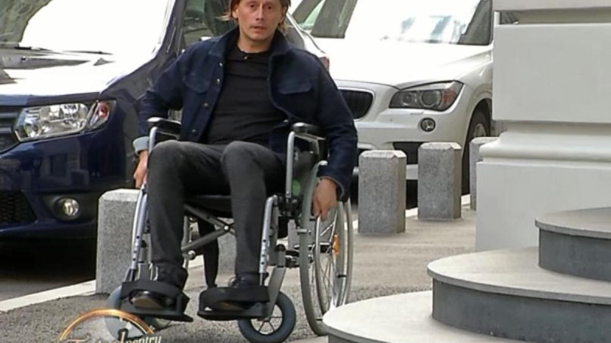 marius_manole_scaun_cu_rotile_77414900