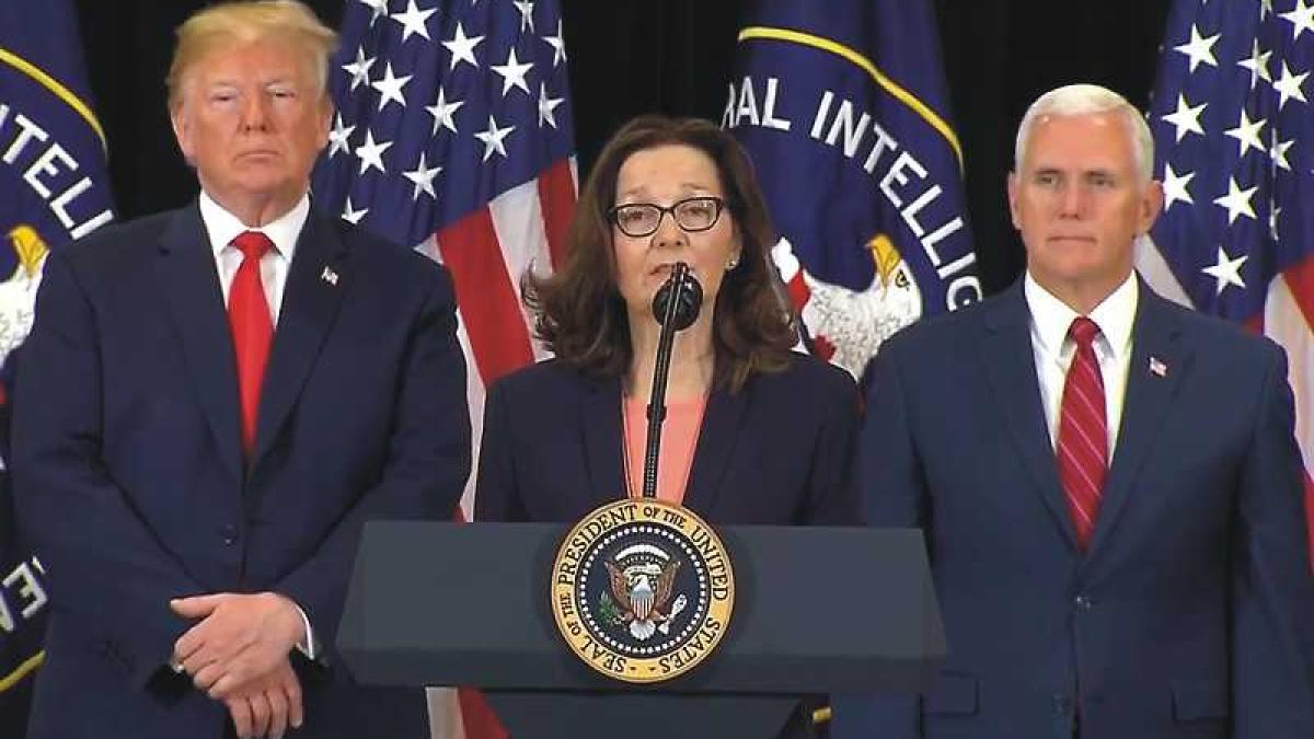 gina_haspel_donald_trump_59911100