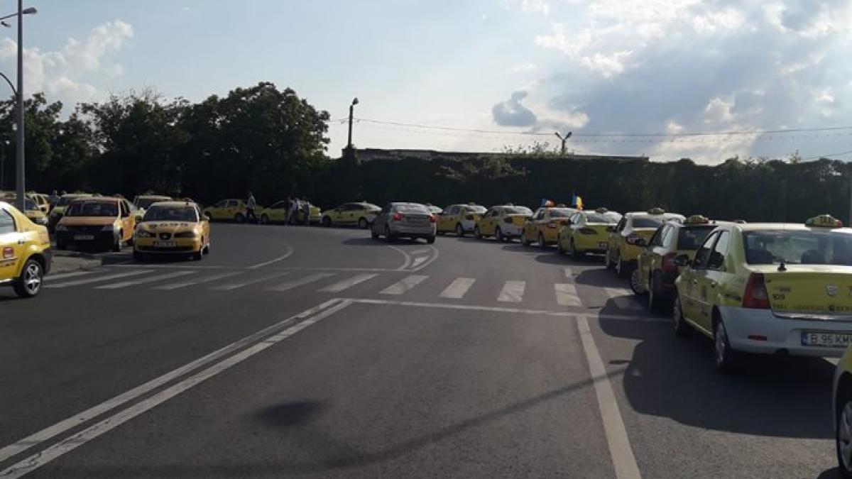 protest_taxi_14343600