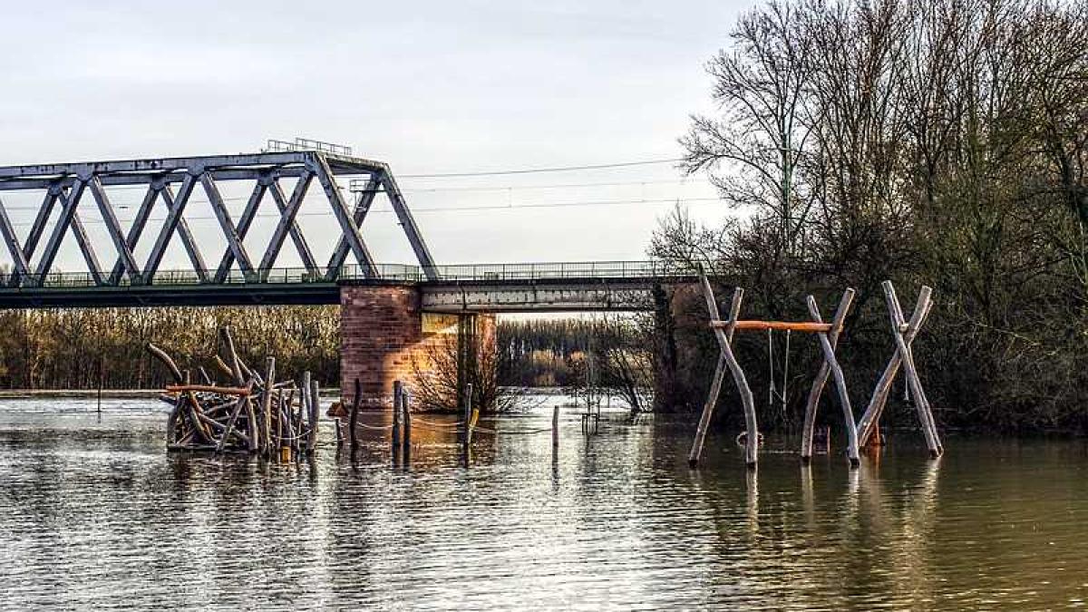 inundatii_ploi_94069300