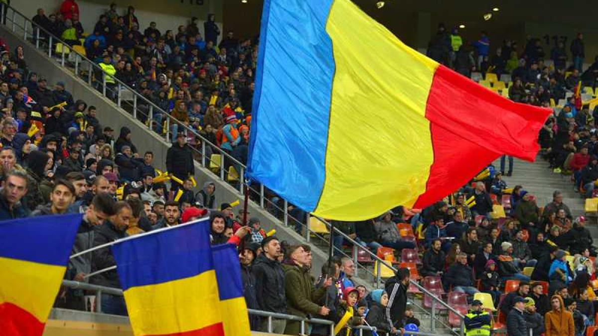 fotbal_suporteri_romania_40490100