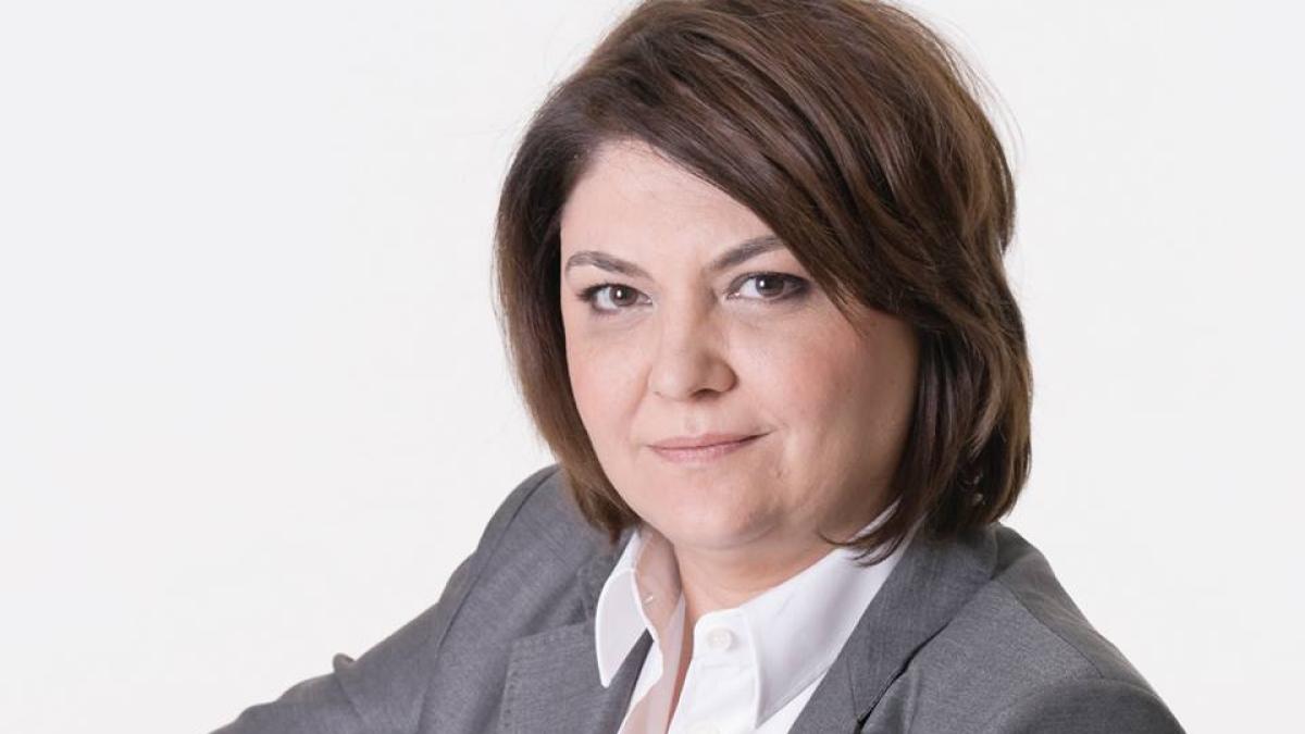 adina_valean_70663200