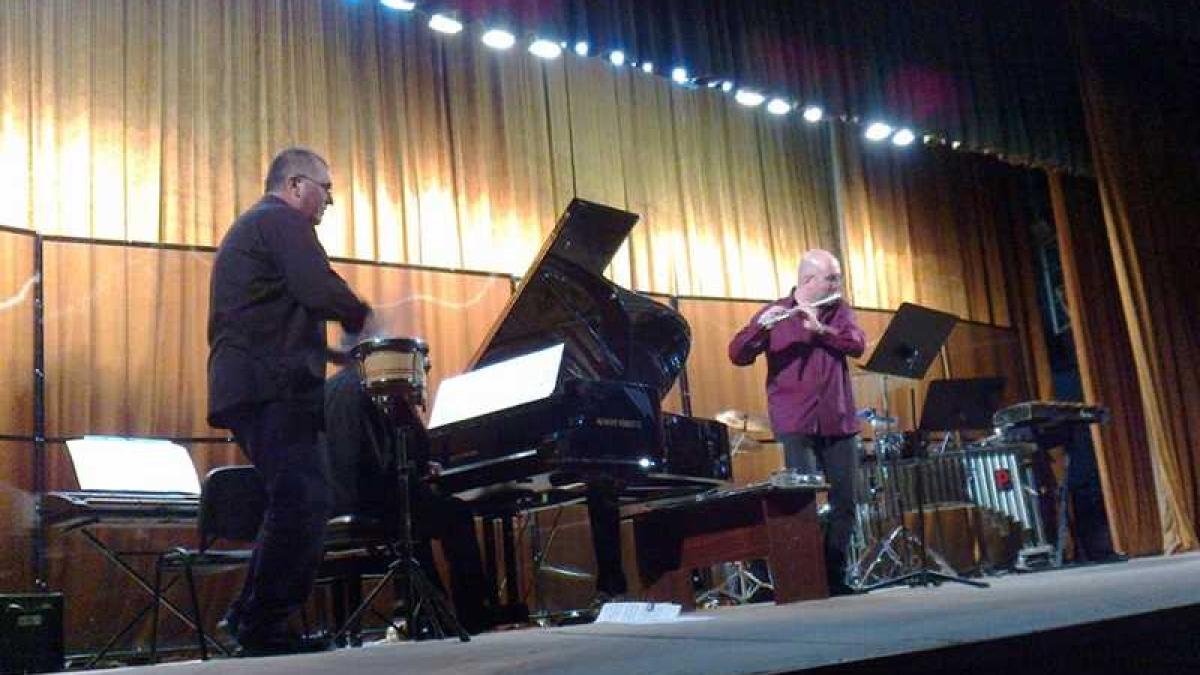 trio_contraste_93943600