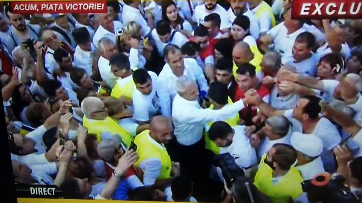 34822083_1984534231571498_9047345739985846272_n_51805900