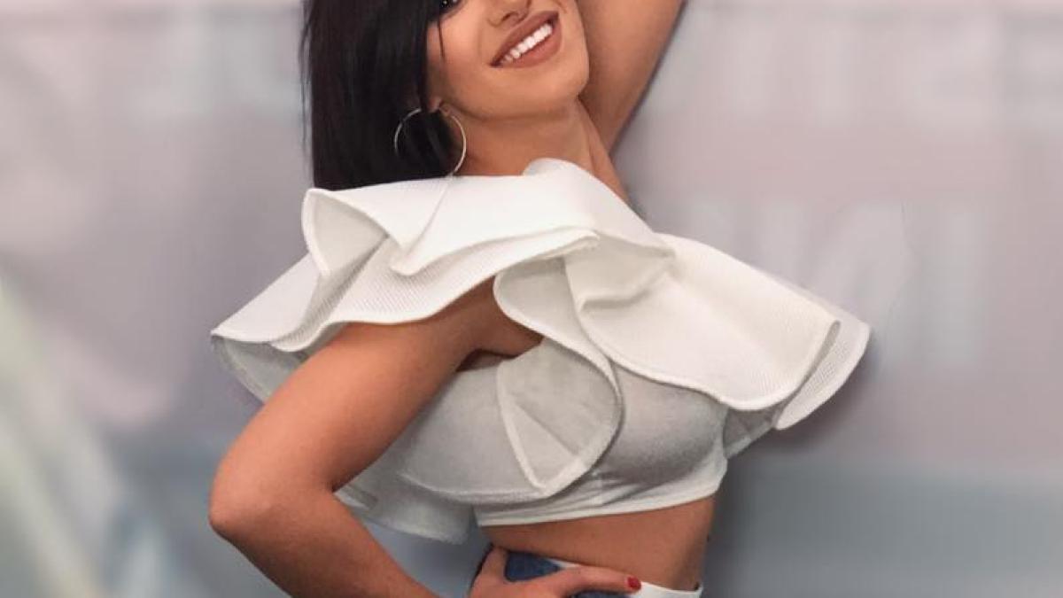 nicoleta_nuca_3_50425100