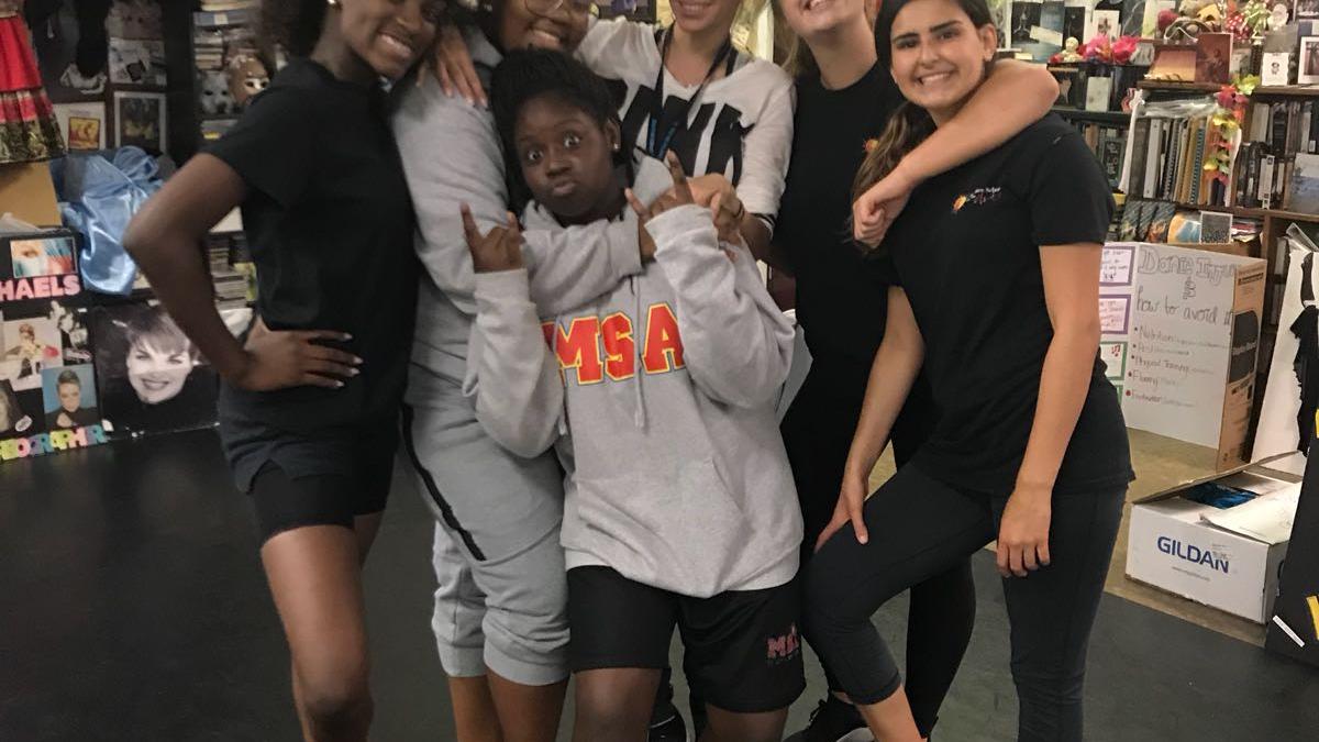 catrinel_sandu_job6_34588100