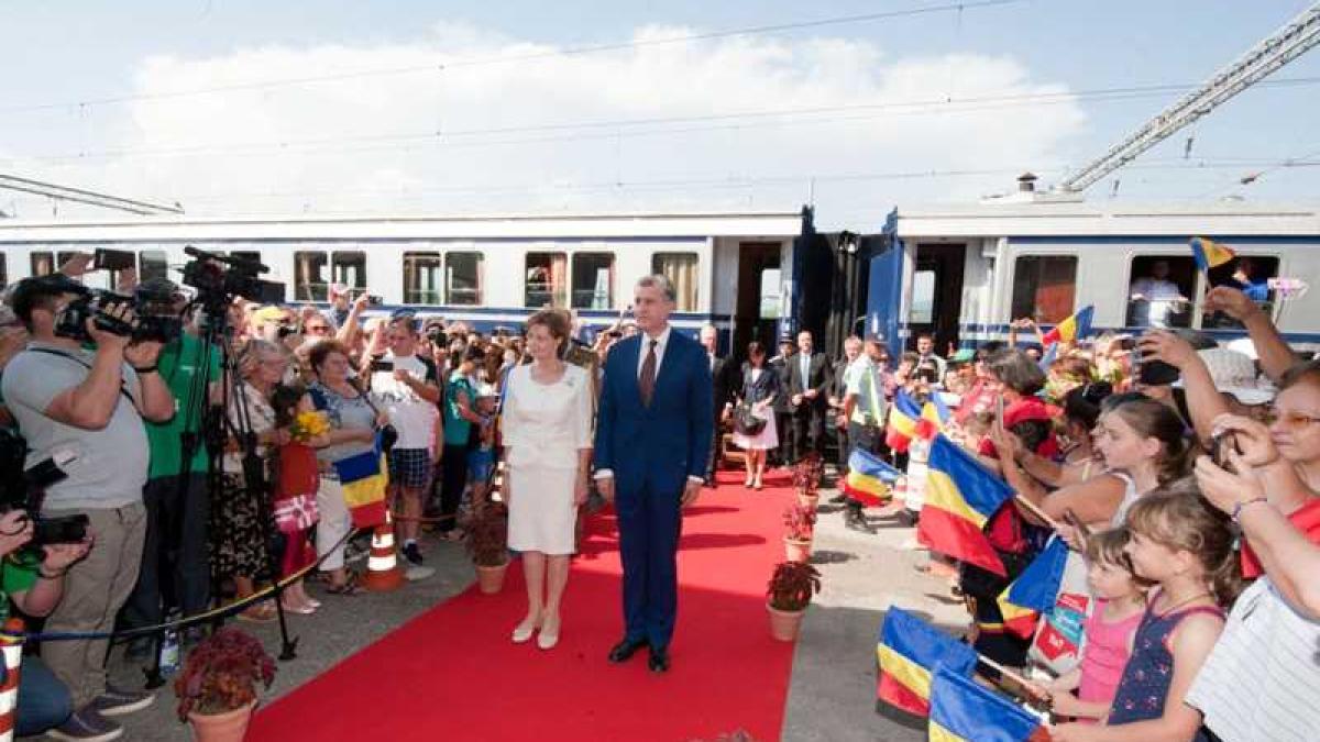 trenul_regal_familia_regala_57722000