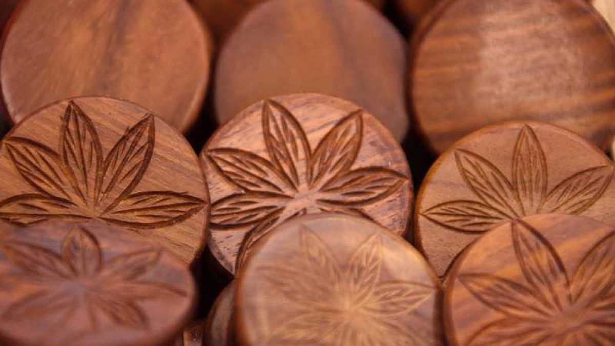 canabis_lemn_12564000