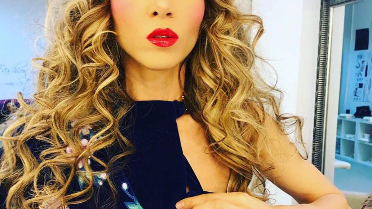 silvia_bravo_ai_stil_85880000