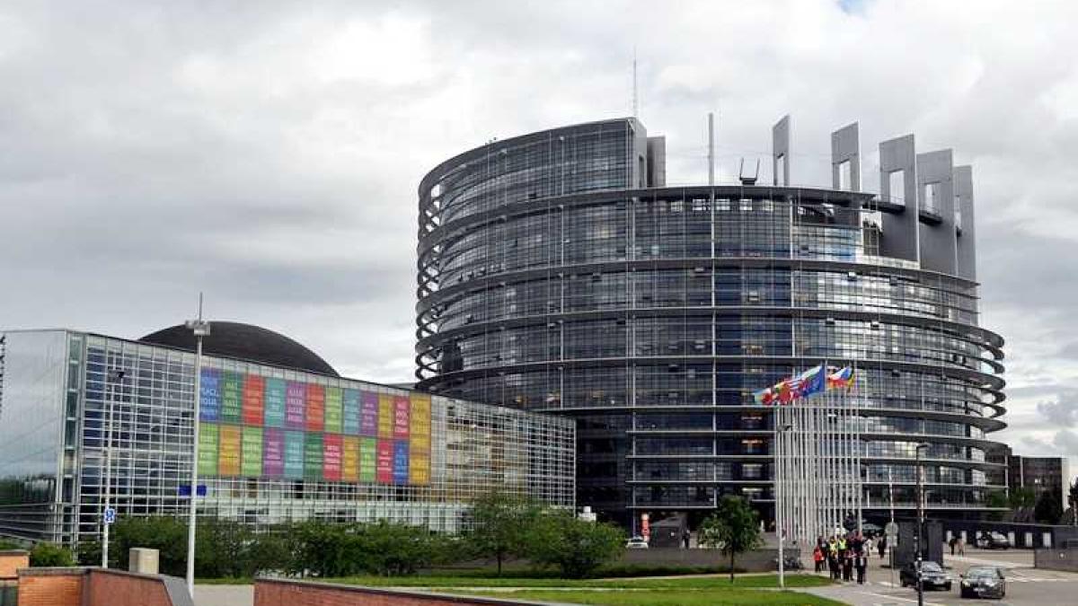 parlamentul_european_03_91194700